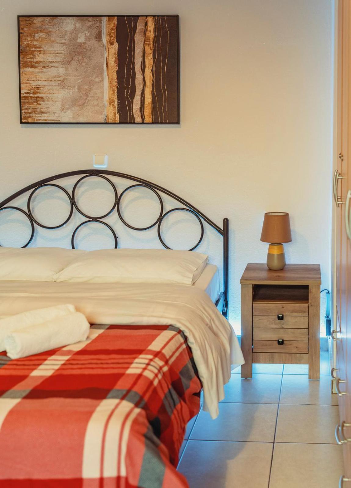 Crystal Cherry Apartment Preveza Buitenkant foto