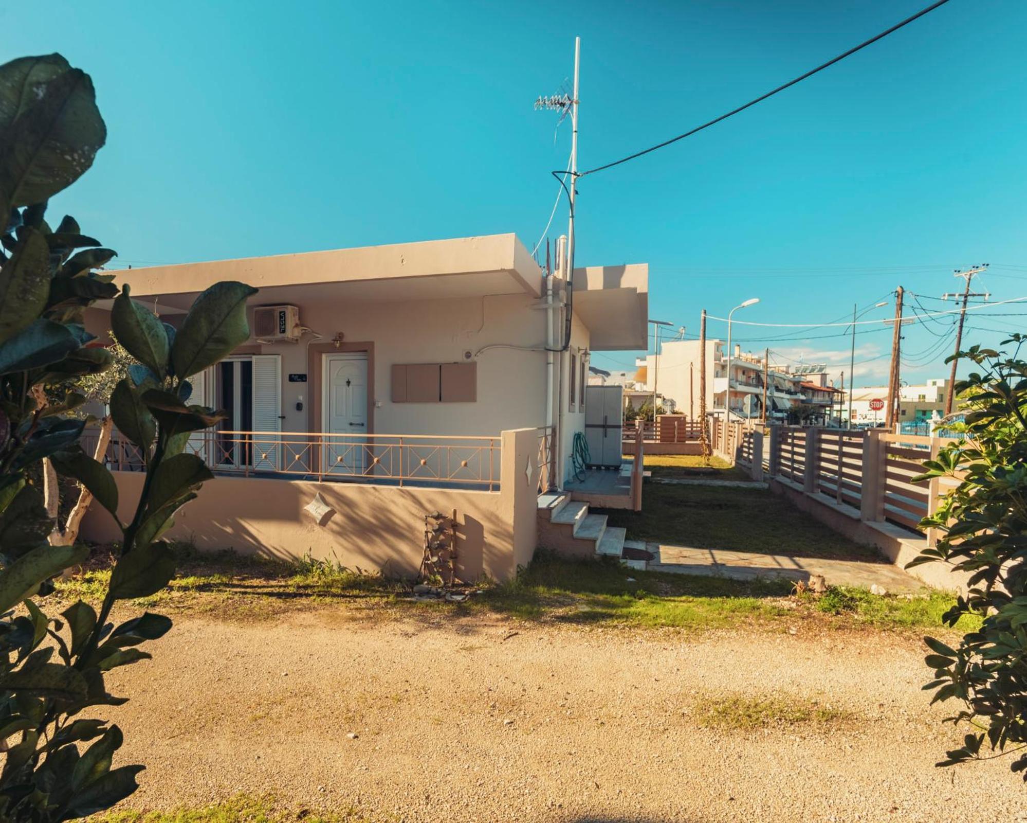 Crystal Cherry Apartment Preveza Buitenkant foto
